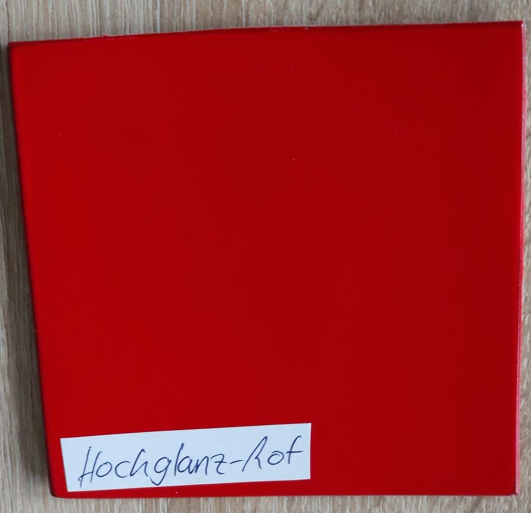 Farbmusterplatte hochglanz rot Ansicht innen